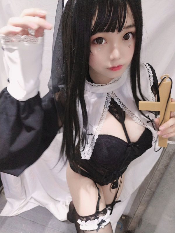修女（06）.jpg