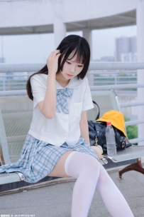 喵糖 VOL.015 半度度度喵 白丝格子裙[43P/379M]