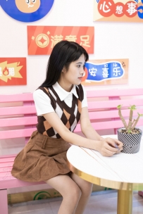 [尤蜜丝]穿搭写真 NO.053[39P／258MB]