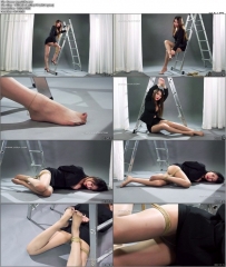 丽柜美束 紧缚职女 文静丝wa堵嘴[mp4/1.4G]