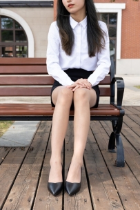 [尤蜜丝]穿搭写真 NO.072[46P／375MB]