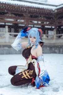 虎森森 – NO.046 原神 甘雨 雪景[42P-298.2M]