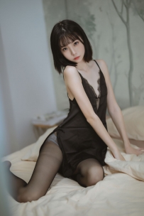 许岚LAN - NO.002 黑色蕾si睡衣[41P-584.7MB]