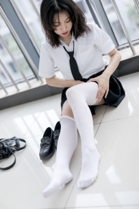 [尤蜜丝]穿搭写真 NO.005[89P／69MB]
