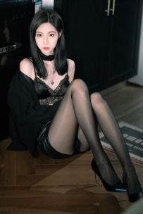 许岚LAN – NO.018 黑si西装[40P-778.7M]