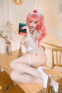小仓千代w - NO.049 英仙座 透明护士[24P-61.8M]