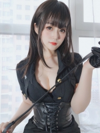 Coser小姐姐 白银81 NO.068 抖S姐姐 下 [82P6V-379MB]
