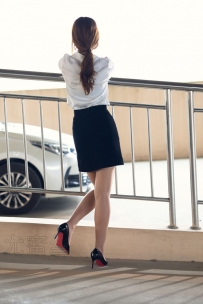 [尤蜜丝]穿搭写真 NO.078[70P／605MB]
