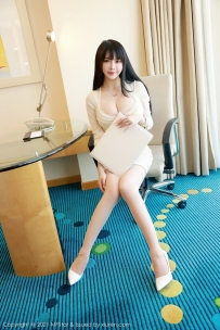 [MFStar模范学院] 2021.03.22 VOL.472 玉兔miki[56P578MB]