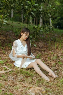 [尤蜜丝]穿搭写真 NO.075[114P／1.32GB]